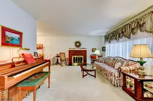 30 Perrin Dr, Wayne, NJ 07470 - Photo 6