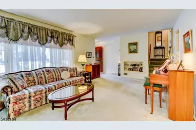 30 Perrin Dr, Wayne, NJ 07470 - Photo 12