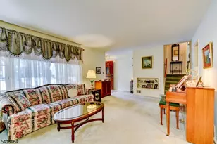 30 Perrin Dr, Wayne, NJ 07470 - Photo 12