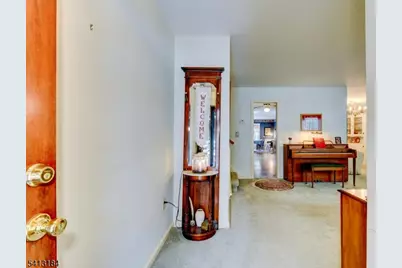 30 Perrin Dr, Wayne, NJ 07470 - Photo 4