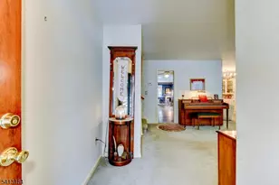 30 Perrin Dr, Wayne, NJ 07470 - Photo 4