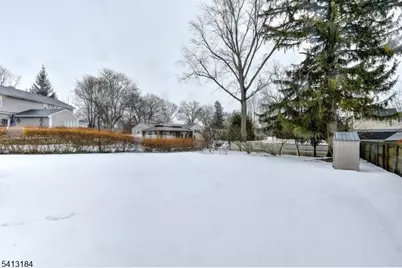 30 Perrin Dr, Wayne, NJ 07470 - Photo 40