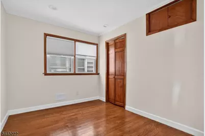 16 George St #1, Bayonne, NJ 07002 - Photo 6