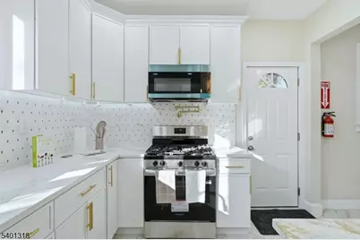 33 Midland Ave, East Orange, NJ 07017 - Photo 12