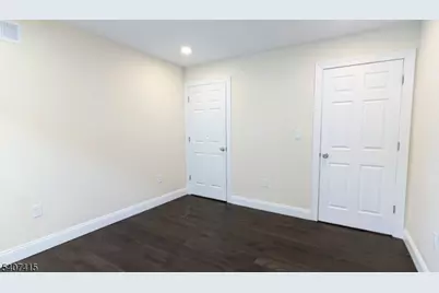 7 Maple St, Bloomfield, NJ 07003 - Photo 12