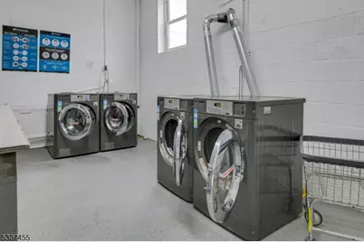 203 N Beverwyck Rd #1, Parsippany, NJ 07034 - Photo 22