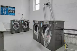 203 N Beverwyck Rd, Parsippany, NJ 07034 - Photo 22