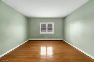 203 N Beverwyck Rd, Parsippany, NJ 07034 - Photo 18