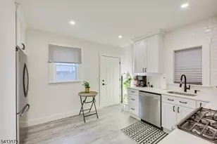299A 7th Ave, Newark, NJ 07107 - Photo 12