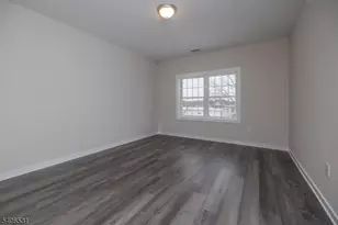 351 W Clay Ave, Roselle Park, NJ 07204 - Photo 10