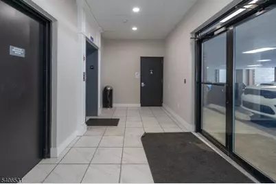 351 W Clay Ave #301, Roselle Park, NJ 07204 - Photo 20