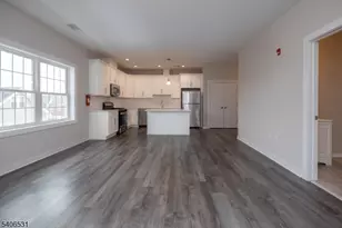 351 W Clay Ave, Roselle Park, NJ 07204 - Photo 8