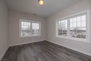 351 W Clay Ave, Roselle Park, NJ 07204 - Photo 16