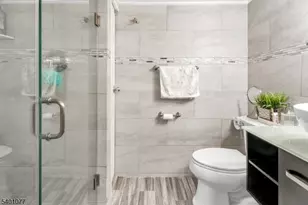 721 Sheridan Ave, Roselle, NJ 07203 - Photo 20