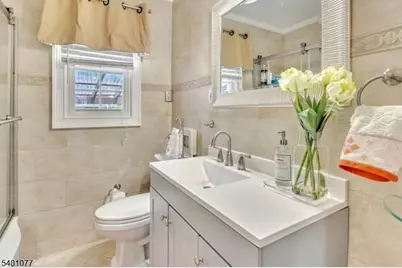 721 Sheridan Ave, Roselle, NJ 07203 - Photo 10