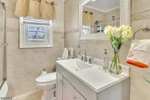 721 Sheridan Ave, Roselle, NJ 07203 - Photo 10