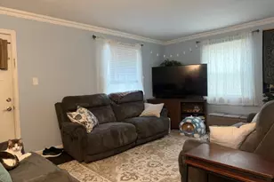 54 Lindale Ct, Clifton, NJ 07013 - Photo 2