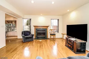 190 Jonathan Pl, Franklin Township, NJ 08873 - Photo 8