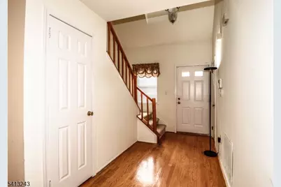 190 Jonathan Pl, Franklin Township, NJ 08873 - Photo 6