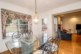 190 Jonathan Pl, Franklin Township, NJ 08873 - Photo 12