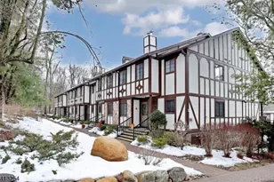 302 Mark Twain Way, Mahwah, NJ 07430 - Photo 28