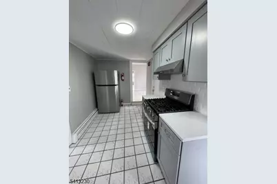 552 Jefferson Ave, Apt 2, Elizabeth, NJ 07201 - Photo 6