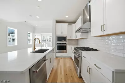 18 Whitaker Ln, Far Hills, NJ 07931 - Photo 4