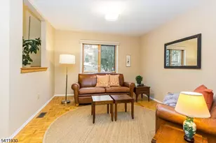 61 Mill Pond Rd, Woodland Park, NJ 07424 - Photo 6