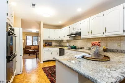 61 Mill Pond Rd #61, Woodland Park, NJ 07424 - Photo 8