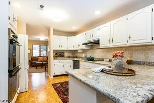 61 Mill Pond Rd, Woodland Park, NJ 07424 - Photo 8