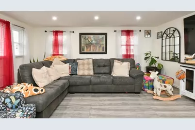 32 Grove St, Wanaque, NJ 07465 - Photo 24