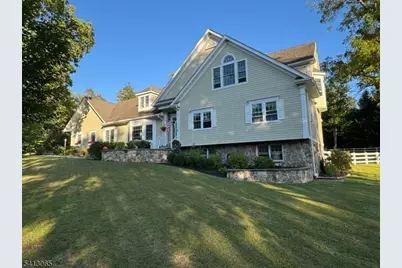 28 Lafayette Ln, Bernards Township, NJ 07920 - Photo 28