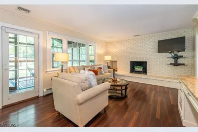 28 Lafayette Ln, Bernards Township, NJ 07920 - Photo 8