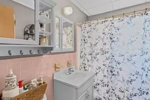 476 Joralemon St, Belleville Twp., NJ 07109 - Photo 14