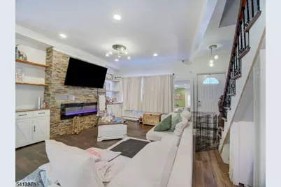 26 E 49th St, Bayonne, NJ 07002 - Photo 4