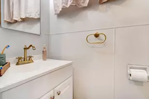 26 E 49th St, Bayonne, NJ 07002 - Photo 6