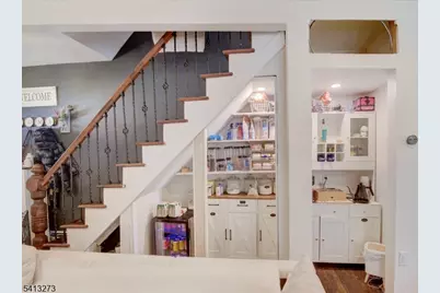 26 E 49th St, Bayonne, NJ 07002 - Photo 6