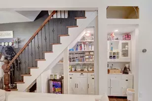 26 E 49th St, Bayonne, NJ 07002 - Photo 6