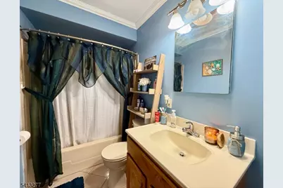 50 Glen Ave, Hardyston Township, NJ 07460 - Photo 8