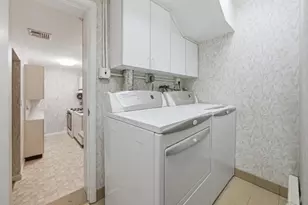 411 10th, Palisades Park, NJ 07650 - Photo 30