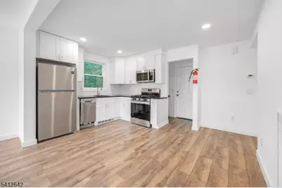 99 Van Winkle Ave #1, Clifton, NJ 07011 - Photo 10