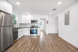 99 Van Winkle Ave, Clifton, NJ 07011 - Photo 8