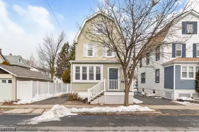 7 Pine St, Bloomfield, NJ 07003 - Photo 1