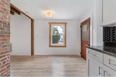 7 Pine St, Bloomfield, NJ 07003 - Photo 18