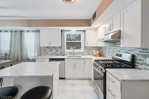 29 Woodside Dr, Rockaway Township, NJ 07866 - Photo 14