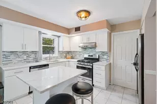 29 Woodside Dr, Rockaway Township, NJ 07866 - Photo 16