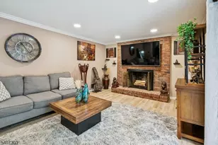 29 Woodside Dr, Rockaway Township, NJ 07866 - Photo 12