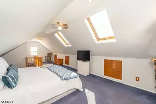 49 Locust Dr, Kenilworth, NJ 07033 - Photo 12