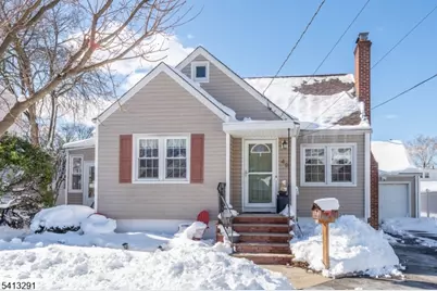 49 Locust Dr, Kenilworth, NJ 07033 - Photo 2