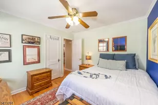 49 Locust Dr, Kenilworth, NJ 07033 - Photo 14